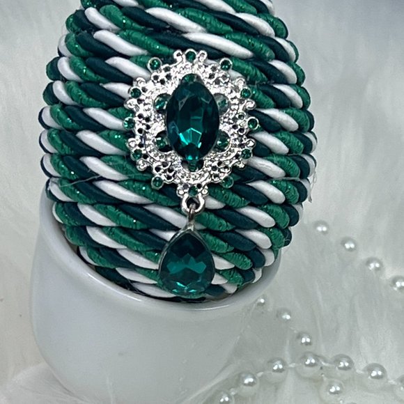 Emerald Green Easter Eggs, Custom Eggs, Farm Easter Décor, Set of 4, Religious - Picture 3 of 15